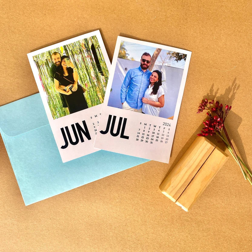 Year Calendar with Holder