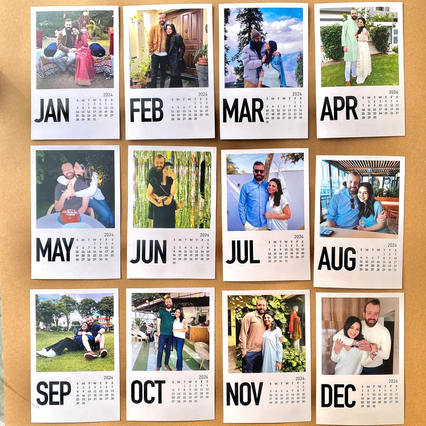Year Calendar with Holder