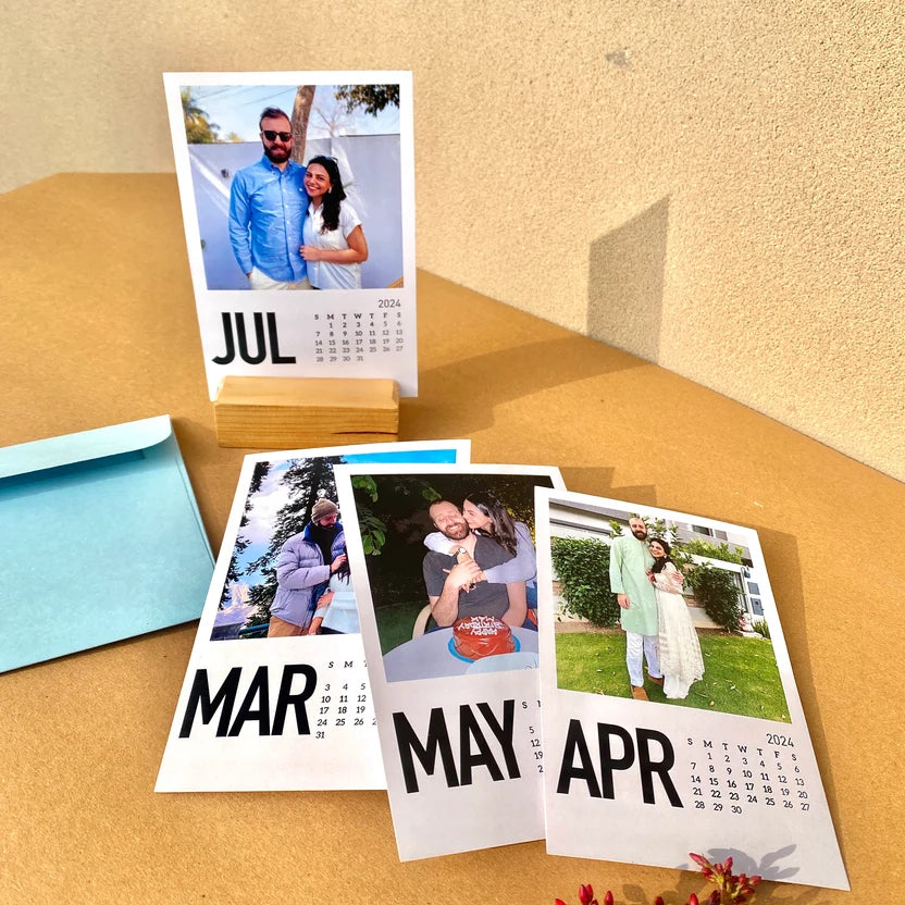 Year Calendar with Holder